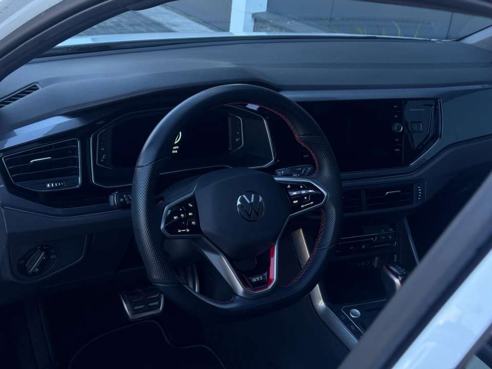 Volkswagen Polo GTI - Imagem 12