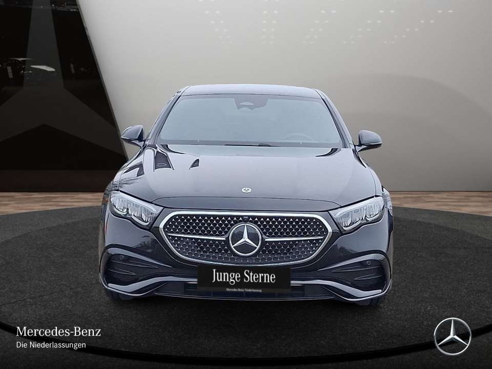 Mercedes-Benz E 220 - Imagem 3