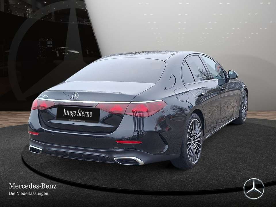 Mercedes-Benz E 220 - Imagem 8