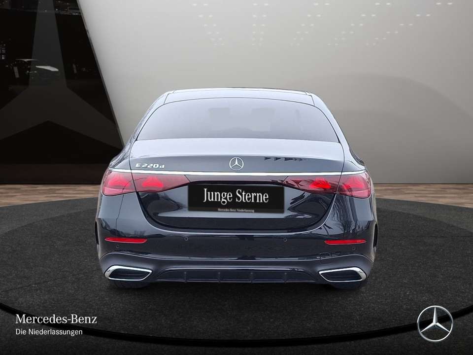 Mercedes-Benz E 220 - Imagem 9