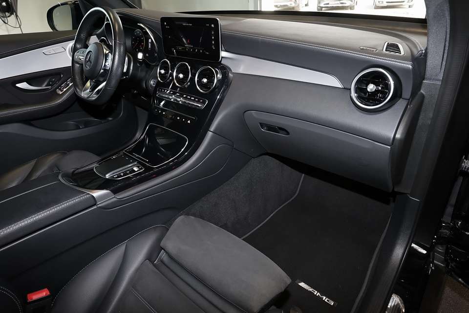 Mercedes-Benz GLC 200 - Imagem 7