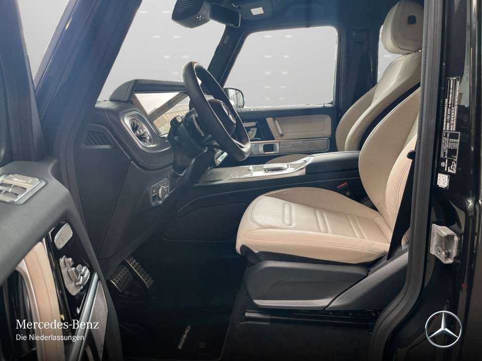 Mercedes-Benz G 500 - Imagem 11