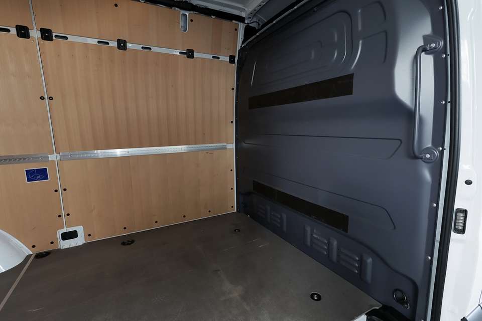 Mercedes-Benz Sprinter - Imagem 6