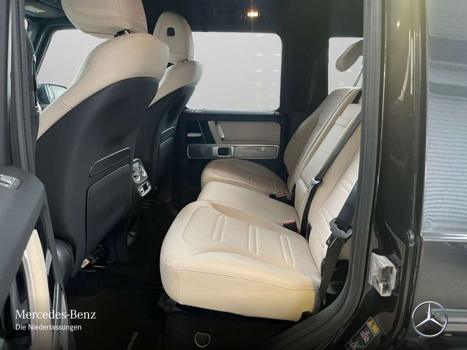 Mercedes-Benz G 500 - Imagem 12