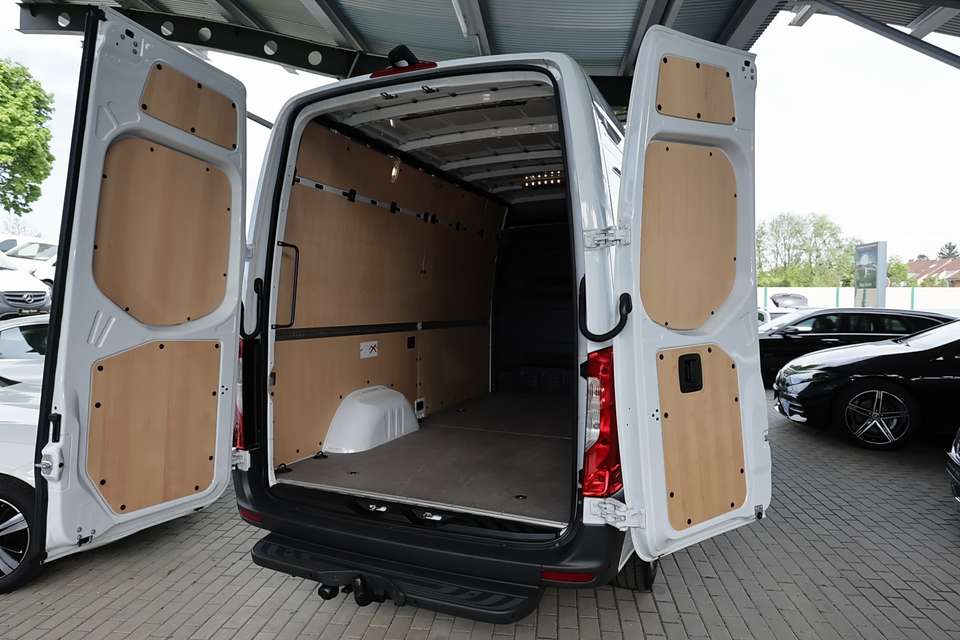 Mercedes-Benz Sprinter - Imagem 7