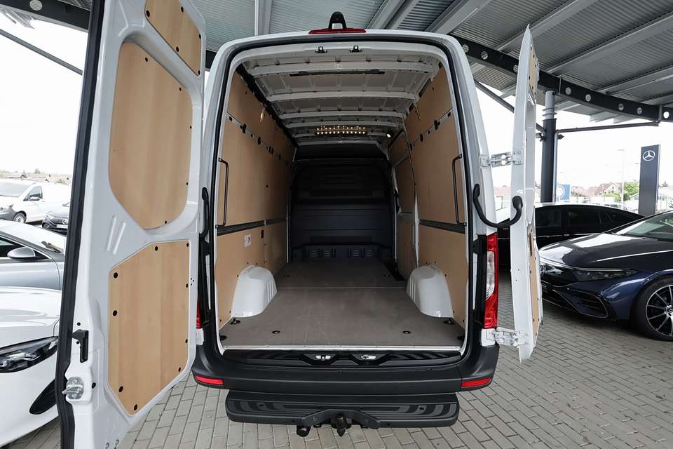 Mercedes-Benz Sprinter - Imagem 8