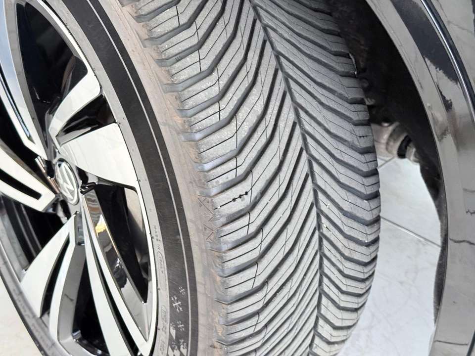 Volkswagen Touareg - Imagem 6