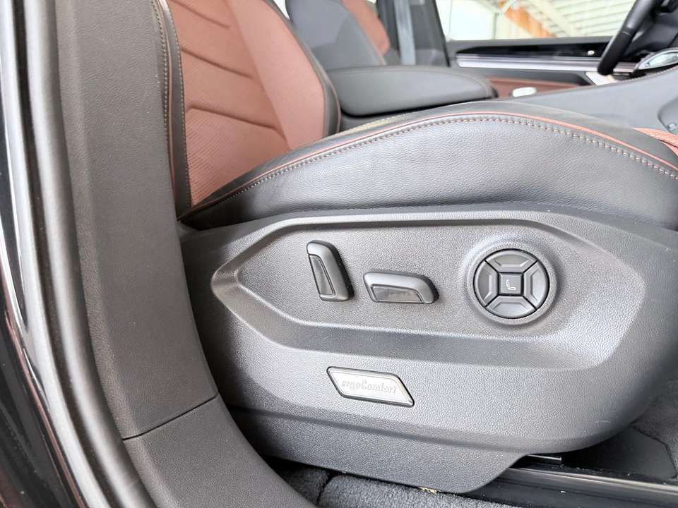 Volkswagen Touareg - Imagem 9