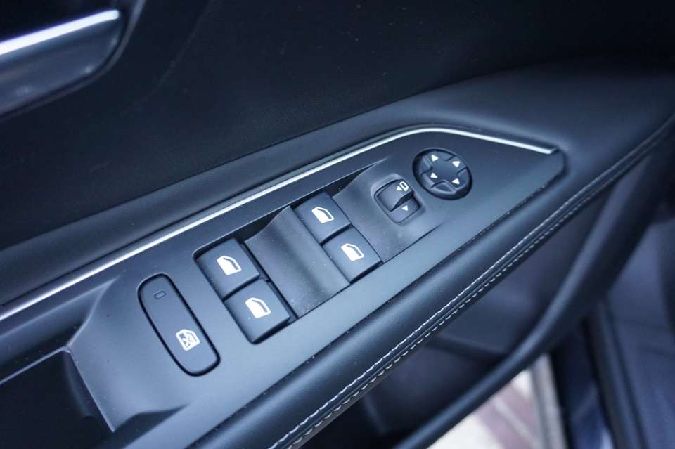 Peugeot 3008 - Imagem 6