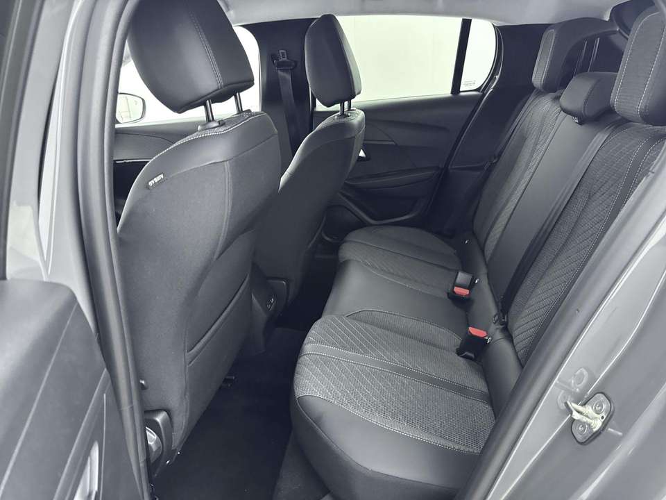 Peugeot 208 - Imagem 13