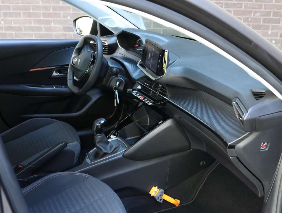 Peugeot 208 - Imagem 10