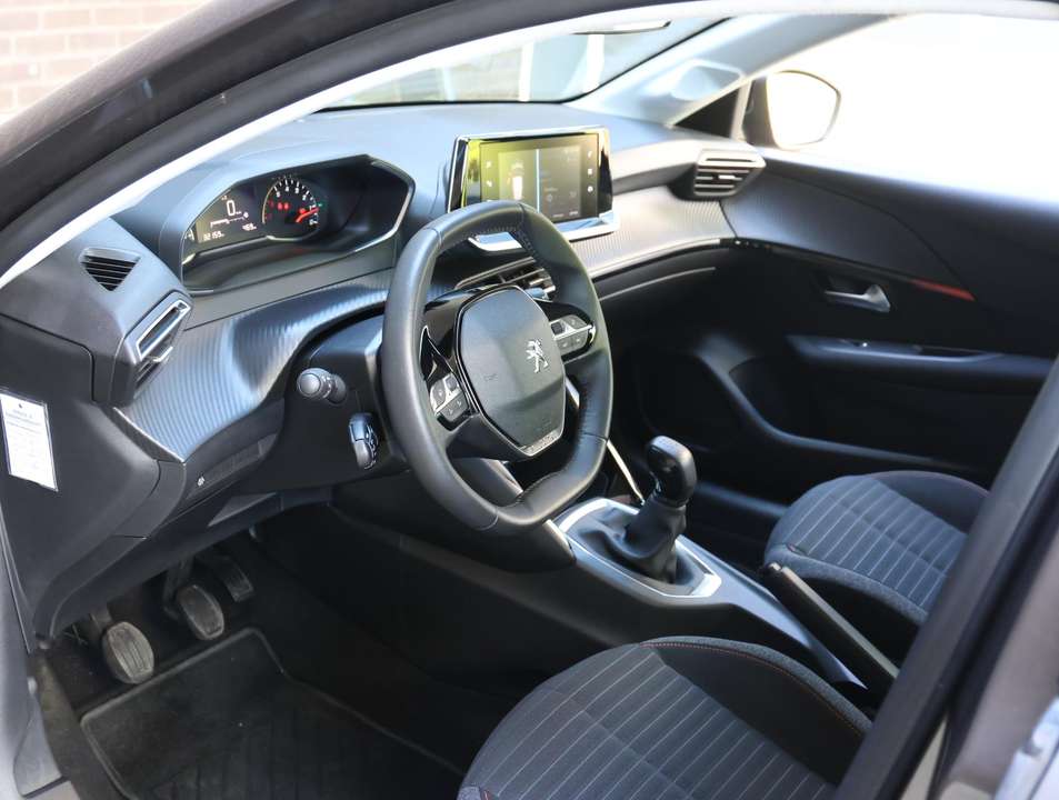 Peugeot 208 - Imagem 12