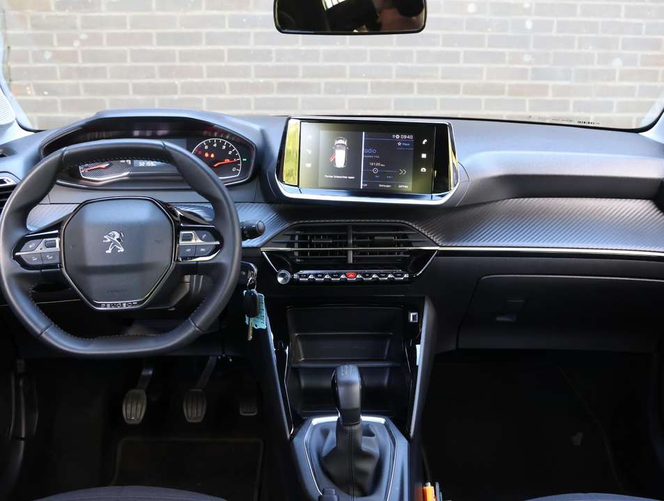 Peugeot 208 - Imagem 14