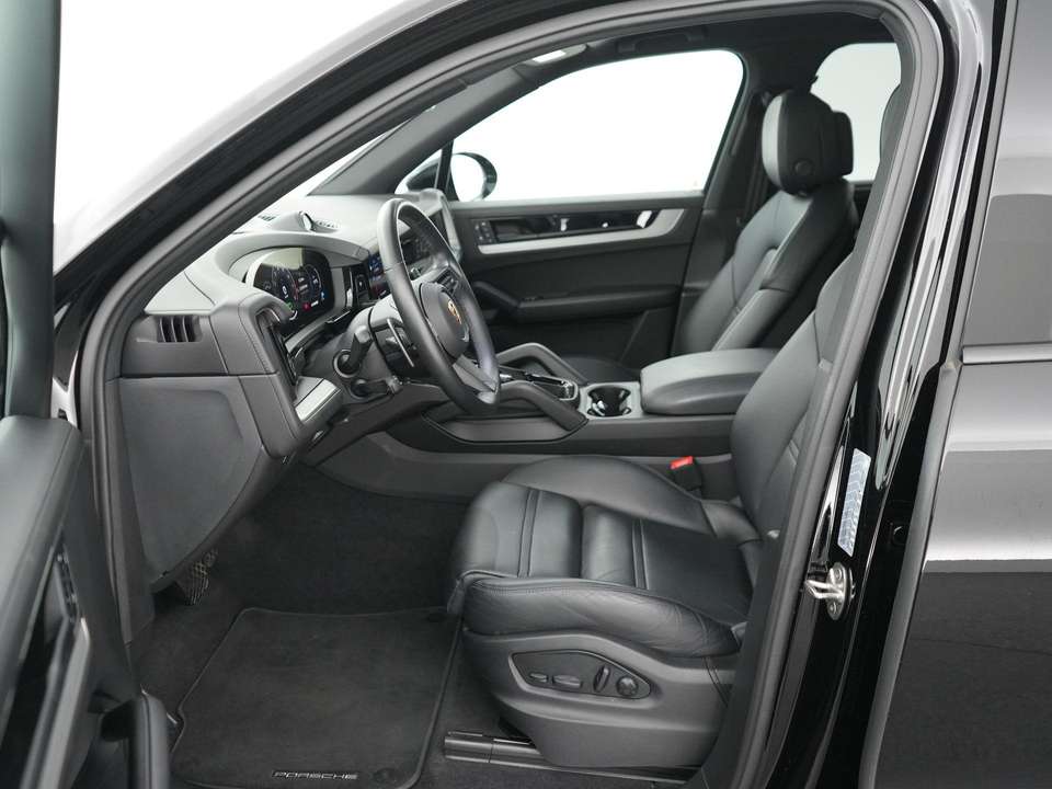 Porsche Cayenne - Imagem 12