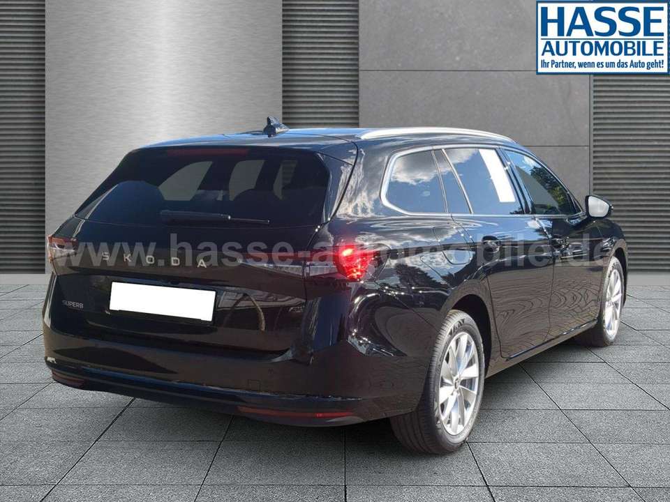 Skoda Superb - Imagem 3