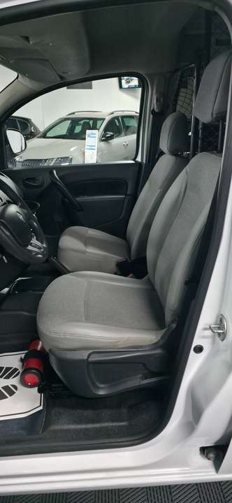 Renault Kangoo - Imagem 11