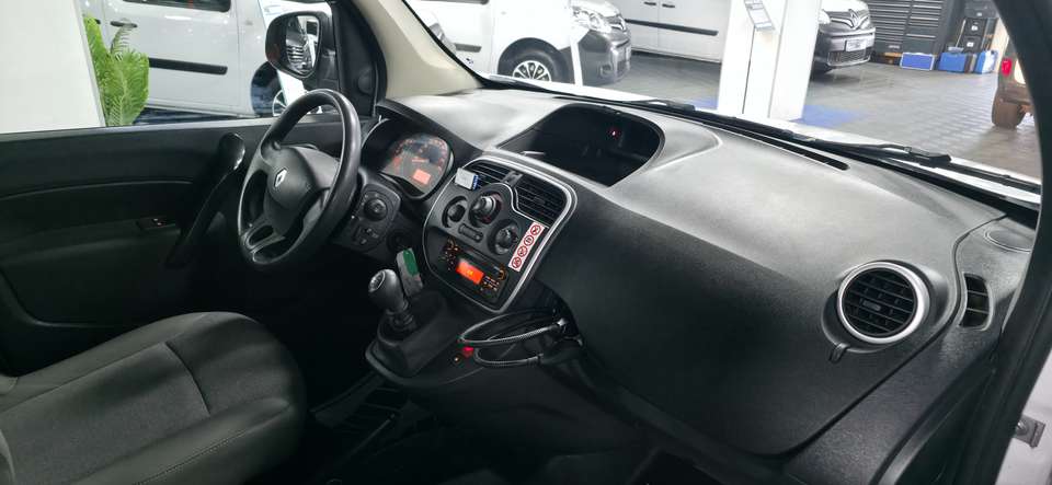 Renault Kangoo - Imagem 13