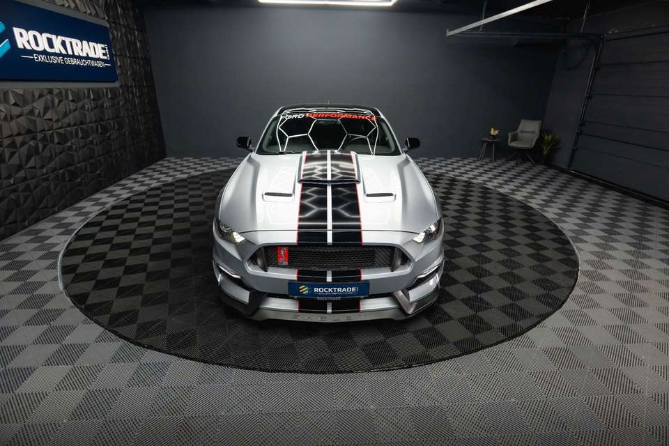 Ford Mustang - Imagem 4