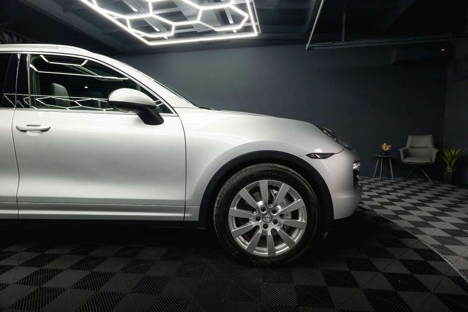Porsche Cayenne - Imagem 13