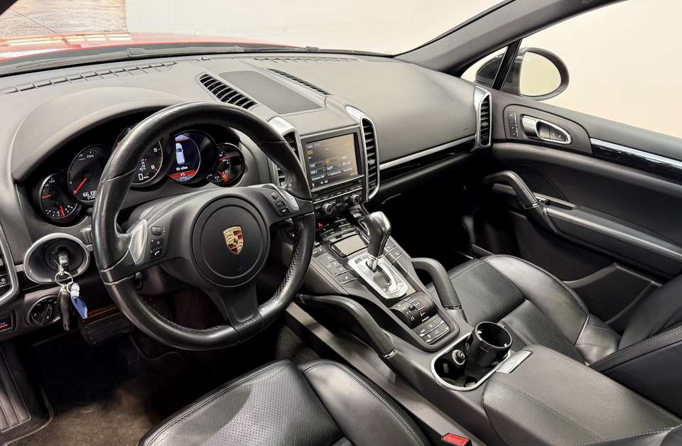 Porsche Cayenne - Imagem 7
