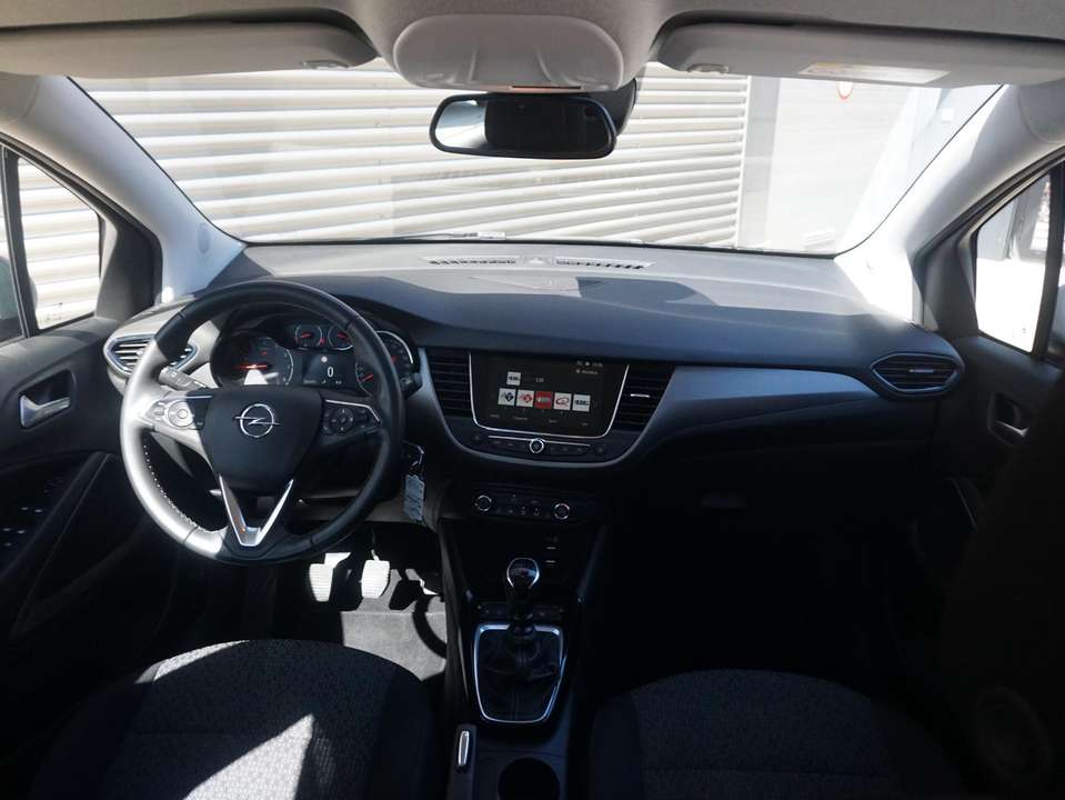 Opel Crossland - Imagem 11
