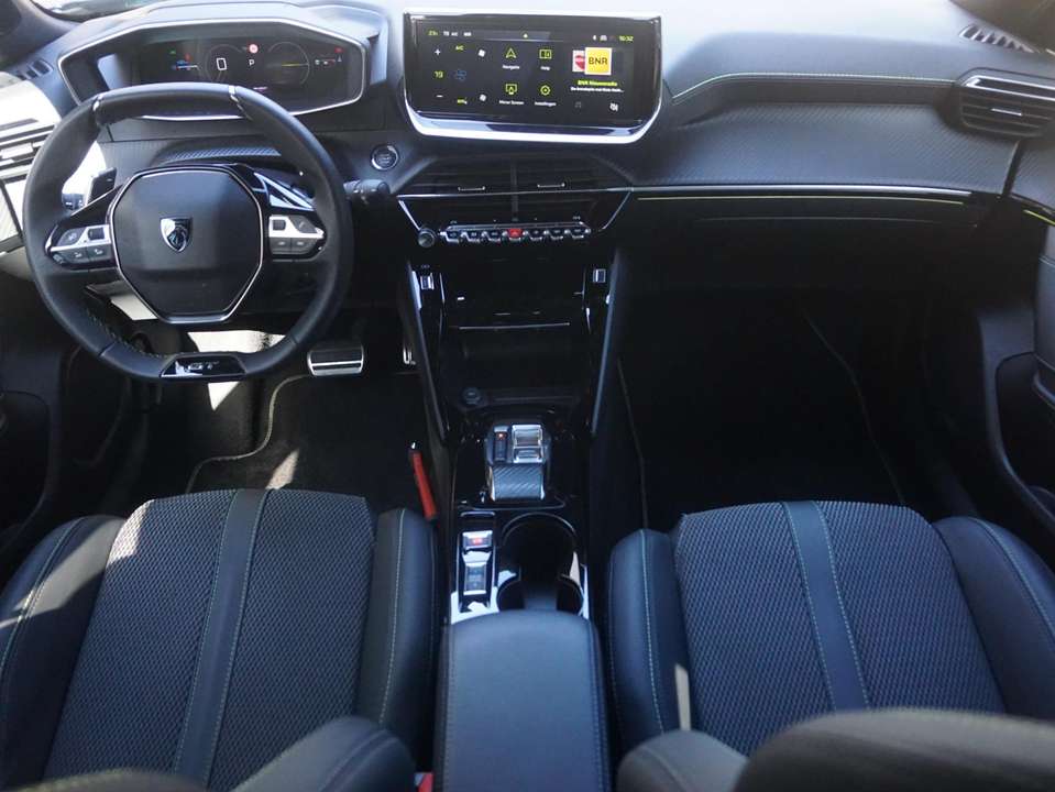 Peugeot 2008 - Imagem 14