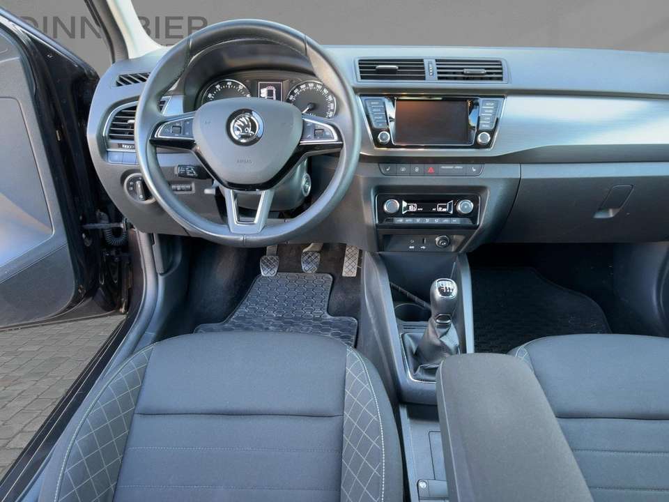 Skoda Fabia - Imagem 12