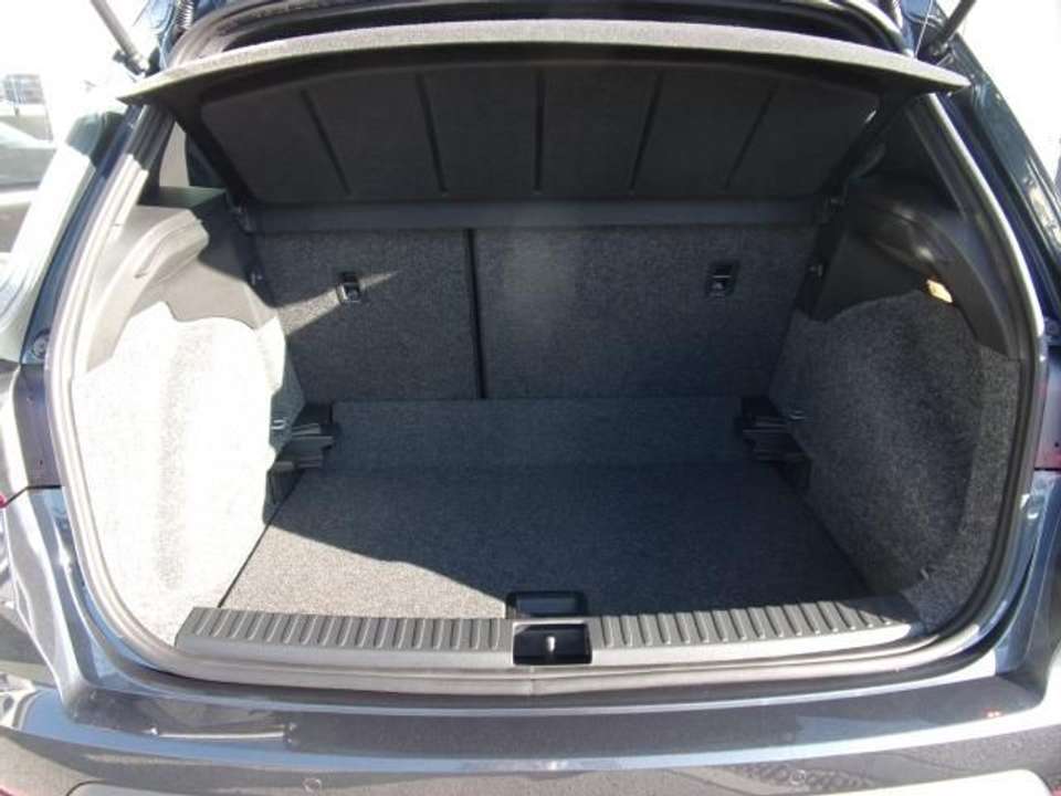 SEAT Arona - Imagem 4