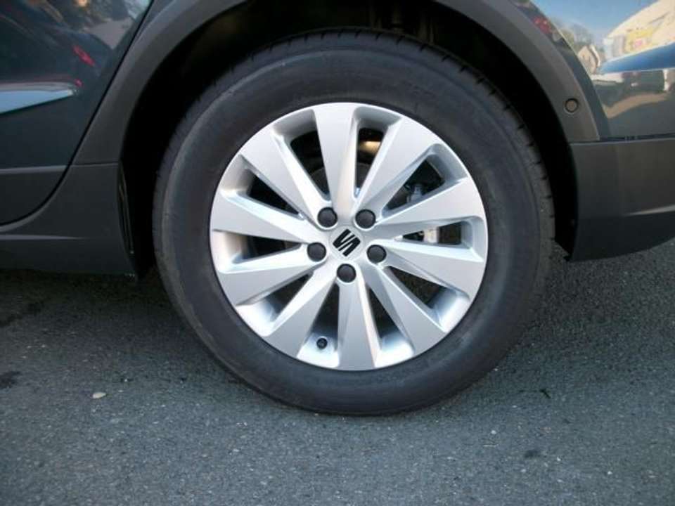 SEAT Arona - Imagem 6