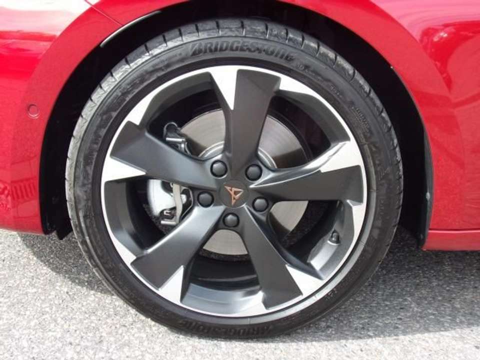 CUPRA Leon - Imagem 6