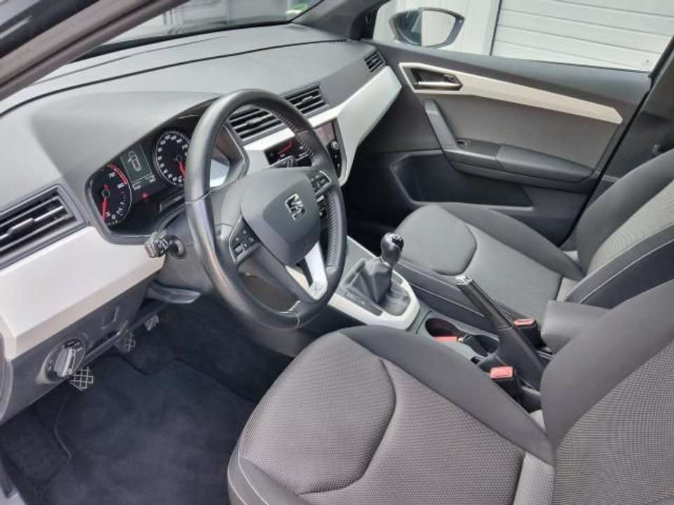 SEAT Arona - Imagem 7