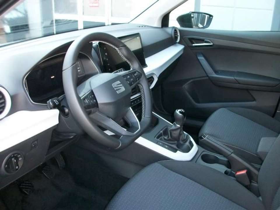 SEAT Arona - Imagem 8