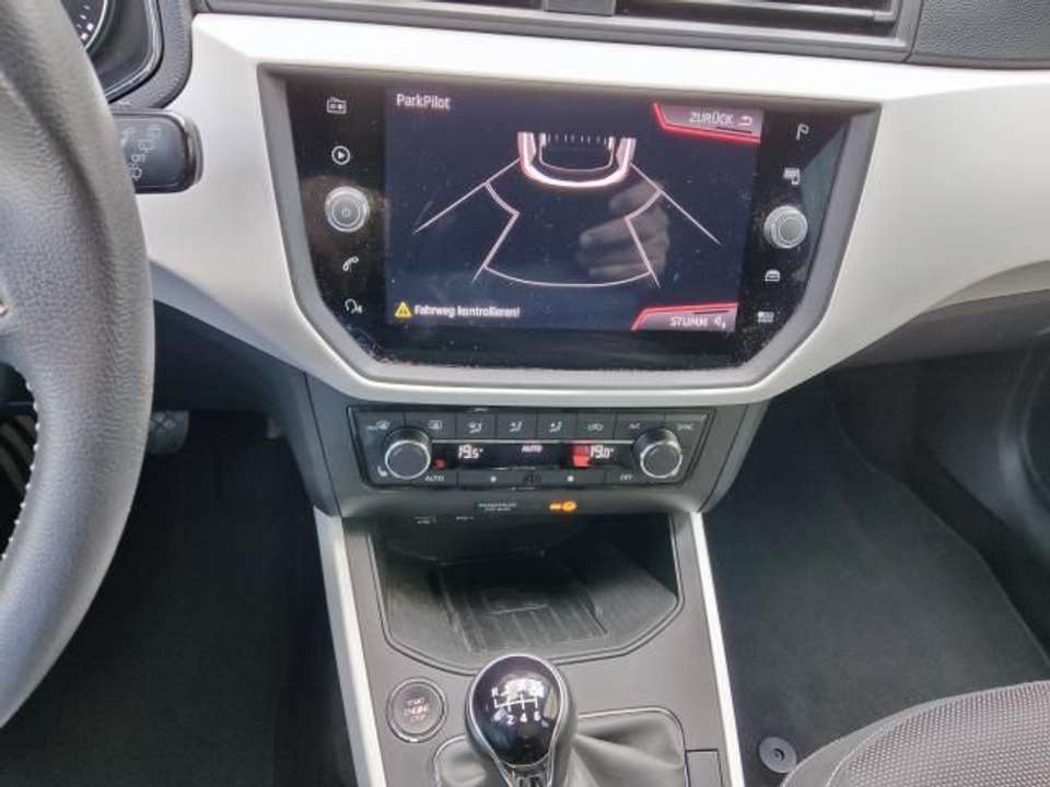 SEAT Arona - Imagem 10