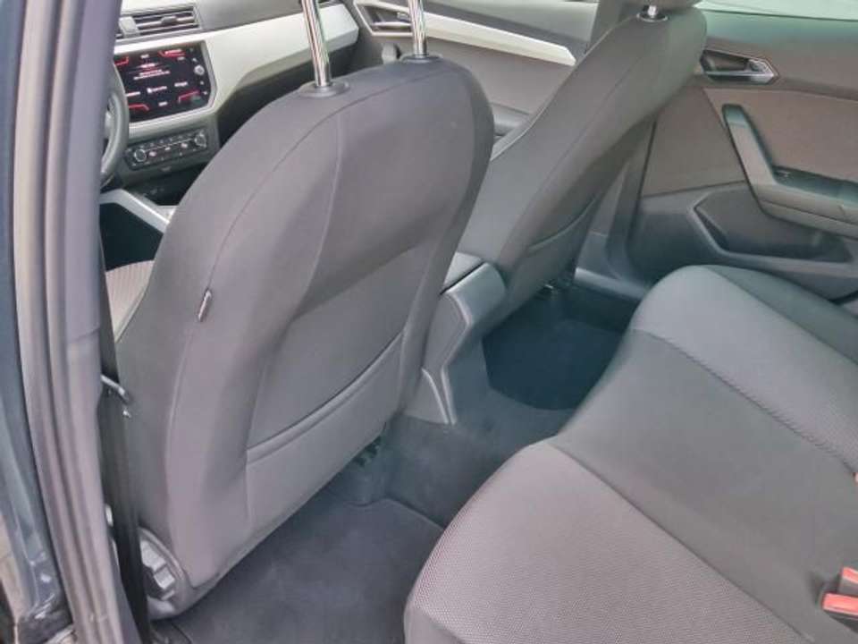SEAT Arona - Imagem 11