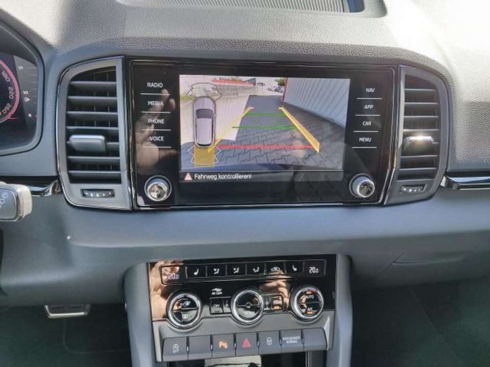 Skoda Karoq - Imagem 11
