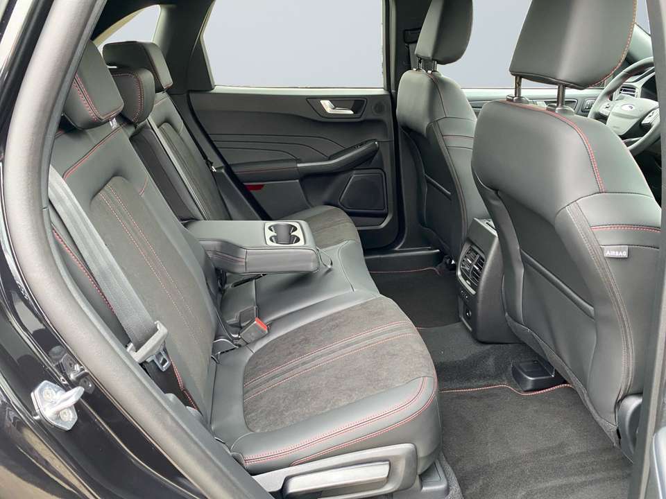 Ford Kuga - Imagem 11