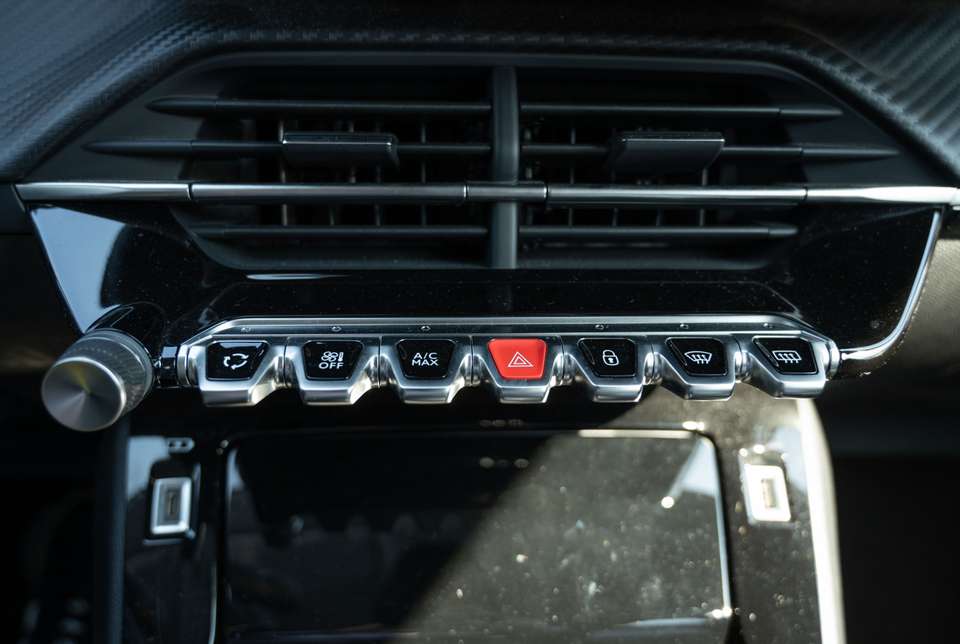 Peugeot 208 - Imagem 9