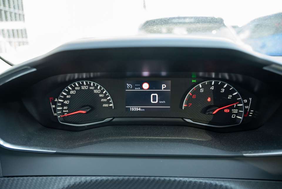 Peugeot 208 - Imagem 13