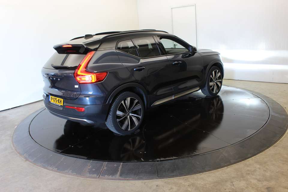 Volvo XC40 - Imagem 13
