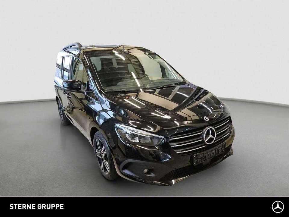 Mercedes-Benz T-Class - Imagem 1