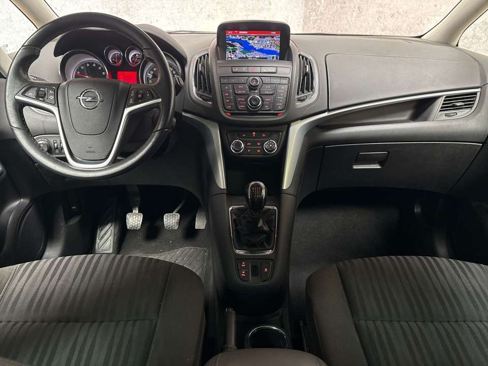 Opel Zafira Tourer - Imagem 6