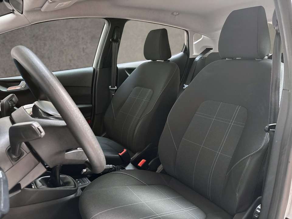 Ford Fiesta - Imagem 11