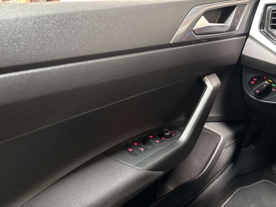 Volkswagen Polo - Imagem 15
