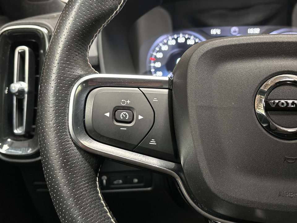 Volvo XC40 - Imagem 16