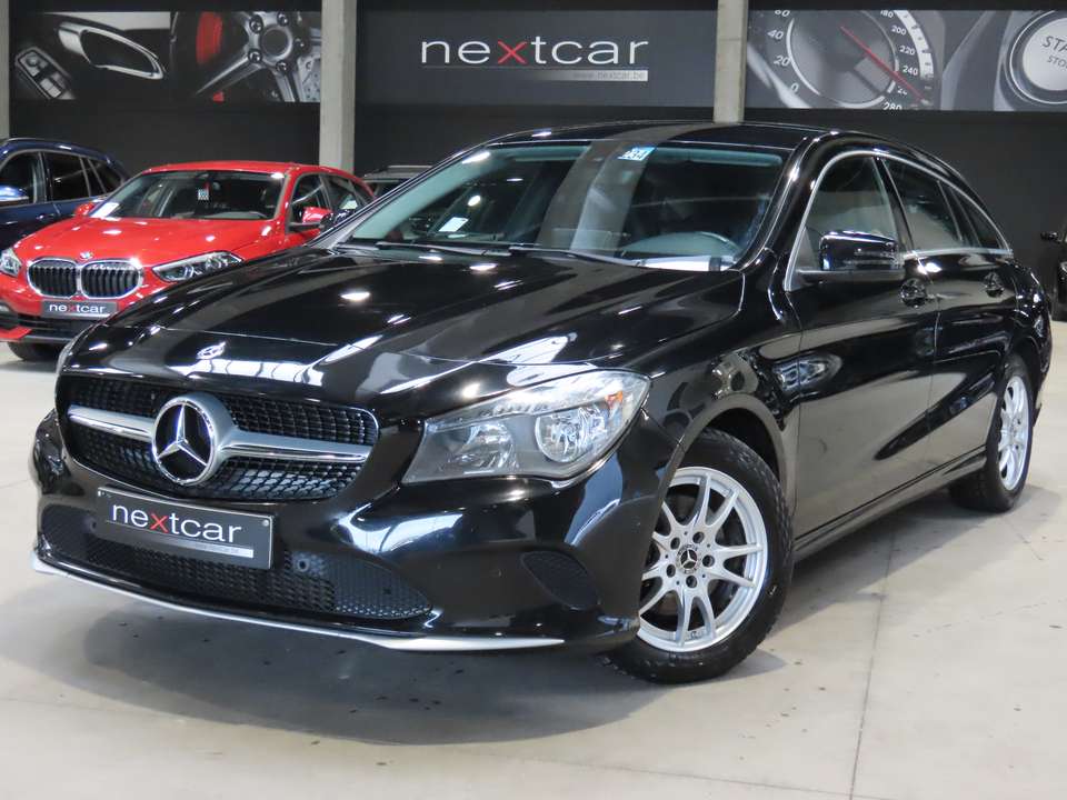 Mercedes-Benz CLA 180 - Imagem 1