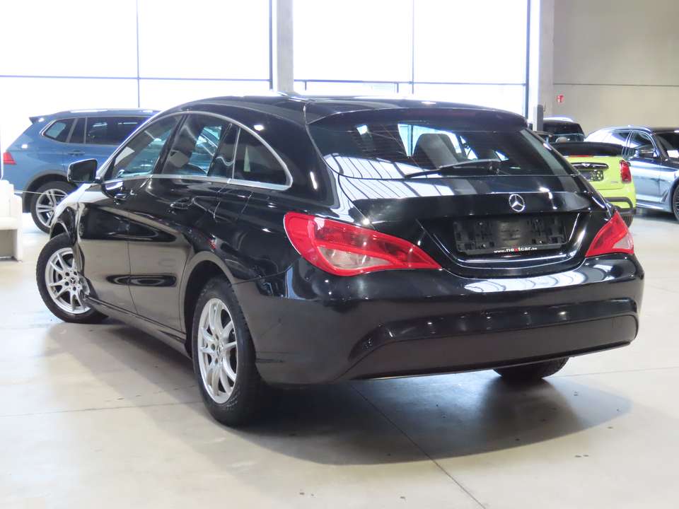 Mercedes-Benz CLA 180 - Imagem 4