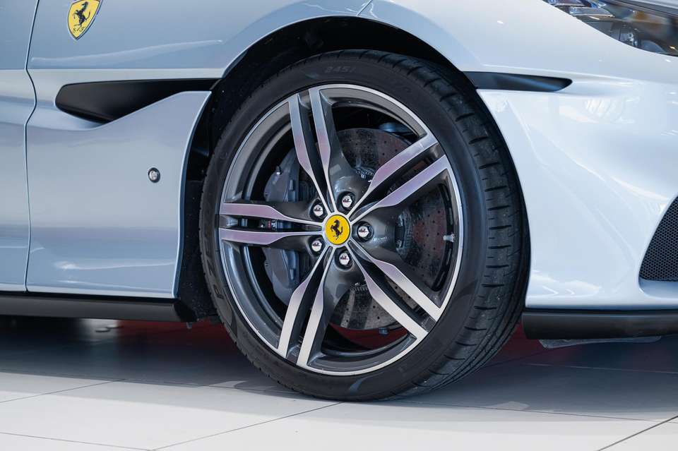 Ferrari Portofino - Imagem 5