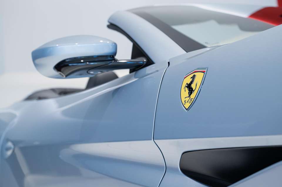 Ferrari Portofino - Imagem 6