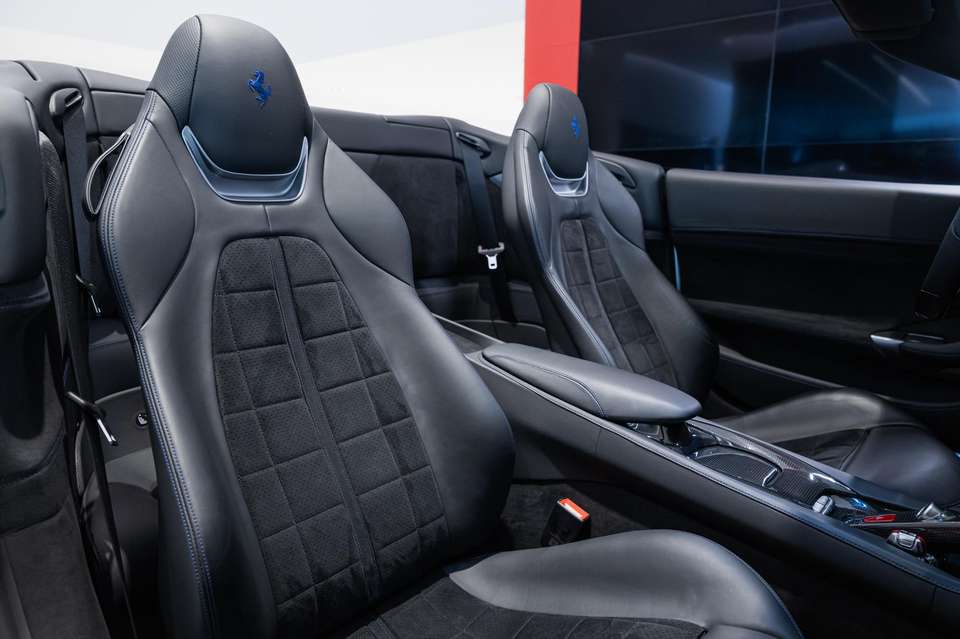 Ferrari Portofino - Imagem 7