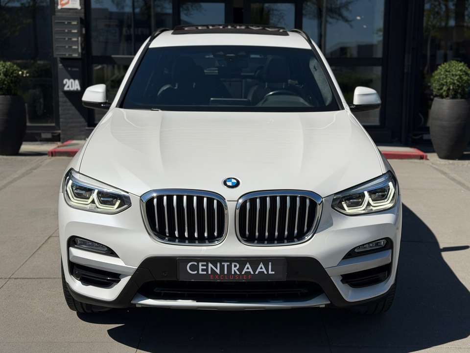 BMW X3 - Imagem 2